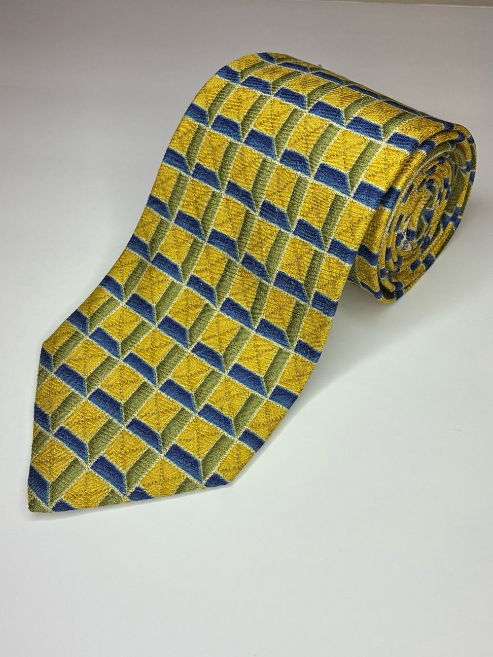 ERMENEGILDO ZEGNA 100% SILK TIE-Gold/Blue Geometric from ITALY  59 inch- Perfect